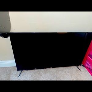 55 inch Smart Roku Tv